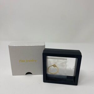 Elegant Gold Tone Ring